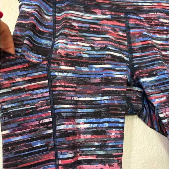 Lululemon Fast and Free Tight Nulux, Hinshu Alpine White Multi. Size 6 - Picture 7 of 16